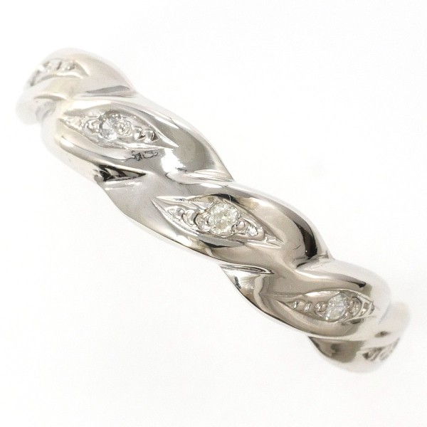 【素材】 PT900/プラチナ 【石目】 ダイヤ 0.04ct 【総重量】 約2.3g 【サイズ】 約11号 【最大幅】 約4mm 【サイズ直し】 2サイズは可能(3万円以上は無料・歪みの可能性あり)