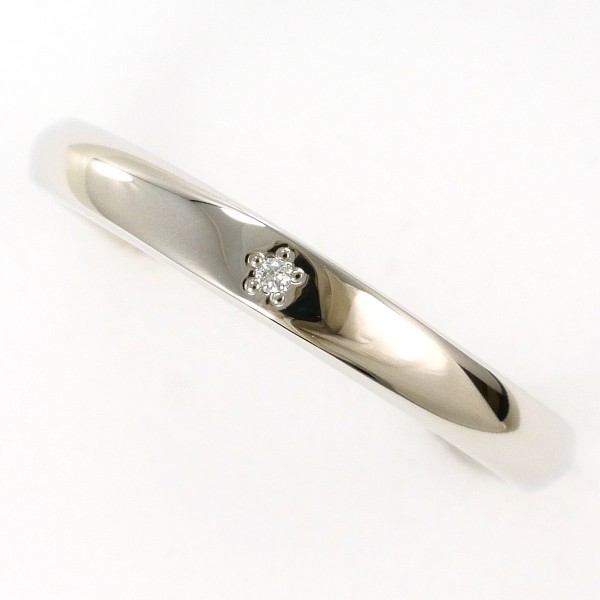 【素材】 PT950/プラチナ 【石目】 ダイヤ 0.005ct サファイア 【総重量】 約3.8g 【サイズ】 約6号 【最大幅】 約2.5mm 【サイズ直し】 不可 【付属品】 なし 【商品の状態